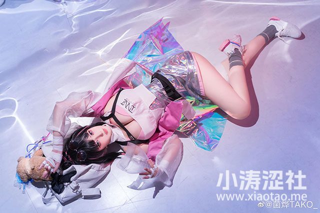 菌烨TAKO_cos 图集 | 菌烨tako 在《少女前线》变身薇 UL-CS5