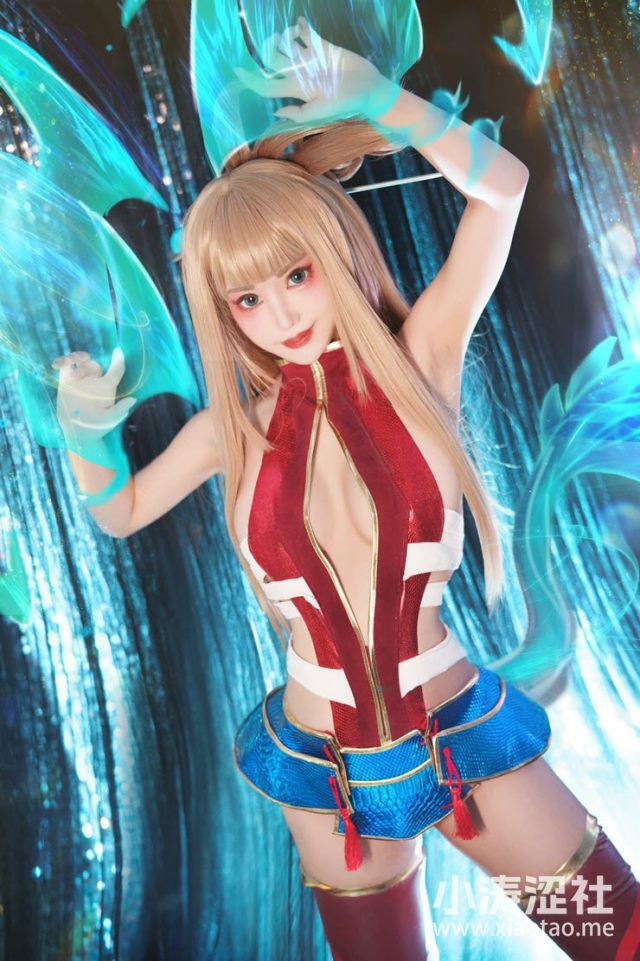 coser@煙_HedY在《传说对决》化身性感艳丽的星葵（Aoi）