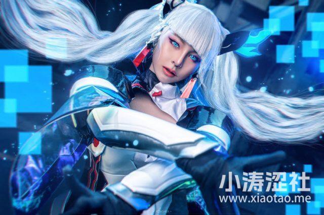 泰国女coser@pang3pong在《传说对决》中化身“龙影忍者”爱里