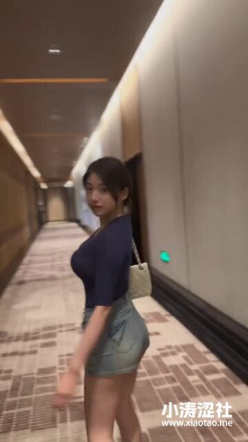 奶宝妹纸（雪怡妹纸）的最新微密圈资源分享，独家放送