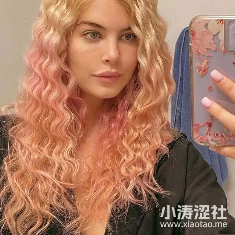 小小の震撼！蛇蝎女网红人前岁月静好GHG！私下却贩卖女性，逼她们卖..._黑料正能量
