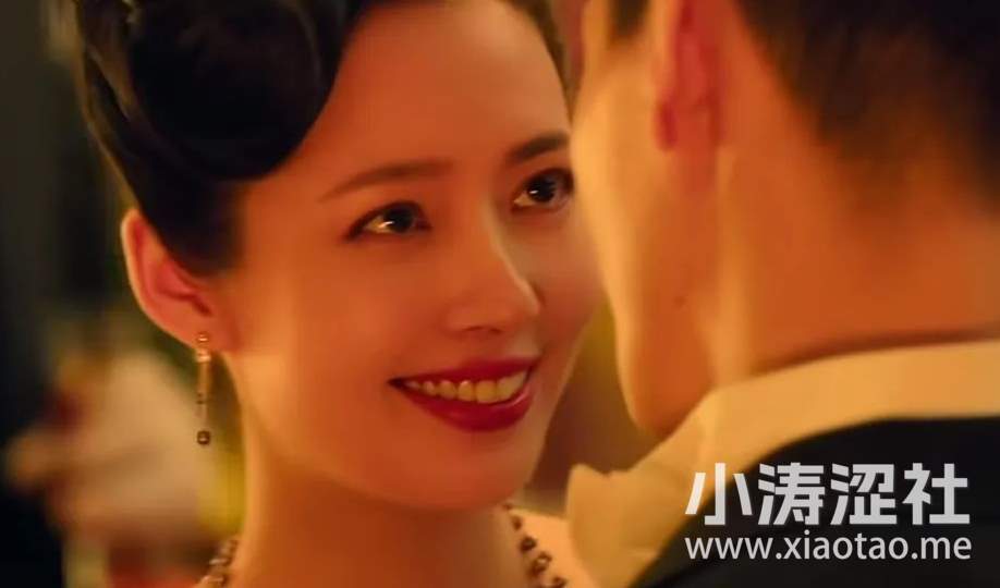 向佐的新片扑街了，但他的表情包火了.._黑料正能量