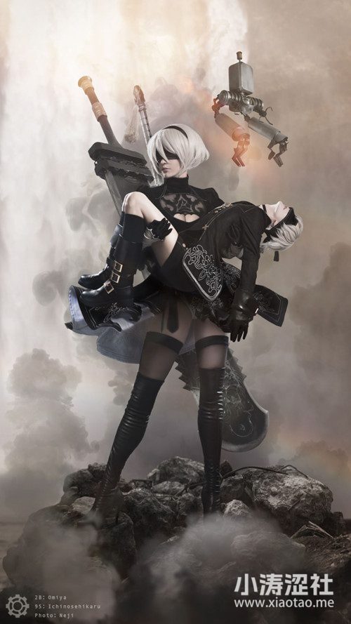 NieR:Automata COSPLAY：当《尼尔：机械纪元》的2B女孩拥抱“尤尔哈9S”时