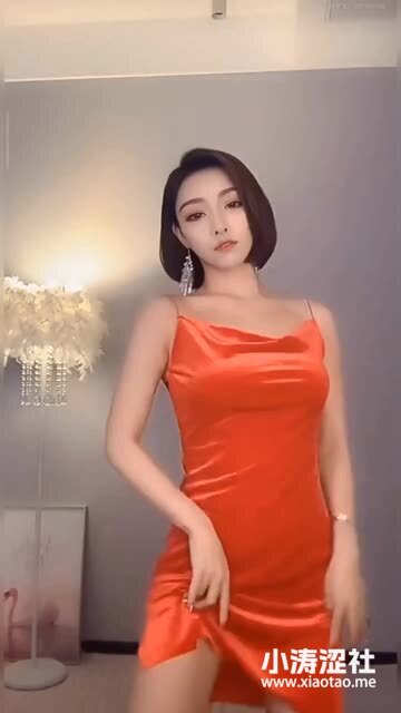 网易CC小燃燃私人定制全攻略，万元舞蹈为何备受追捧？