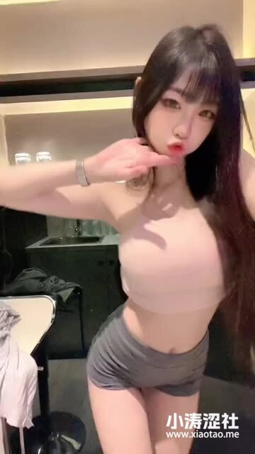 网易CC兰学姐超凶舞蹈合集分享，她的舞蹈为何持续圈粉？