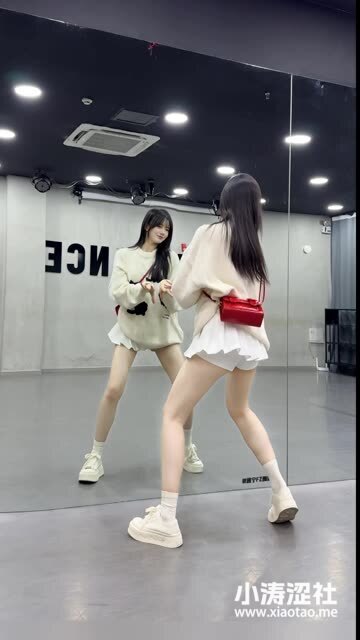网易CC椰羊妹妹直播热舞，精选舞蹈视频合集全网放送