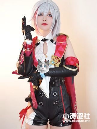 半半子COSER写真图片包合集，Coser半半子高清写真包下载