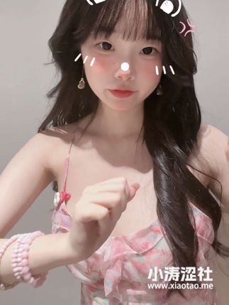 灰灰娜如何成为定制舞蹈的翘楚？探究她的独特吸引力
