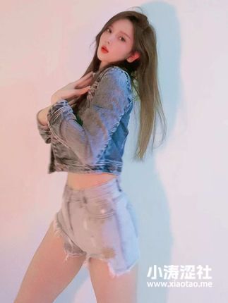 抖音网红希希Gina个人简历大揭秘，解读希希Gina的成长轨迹