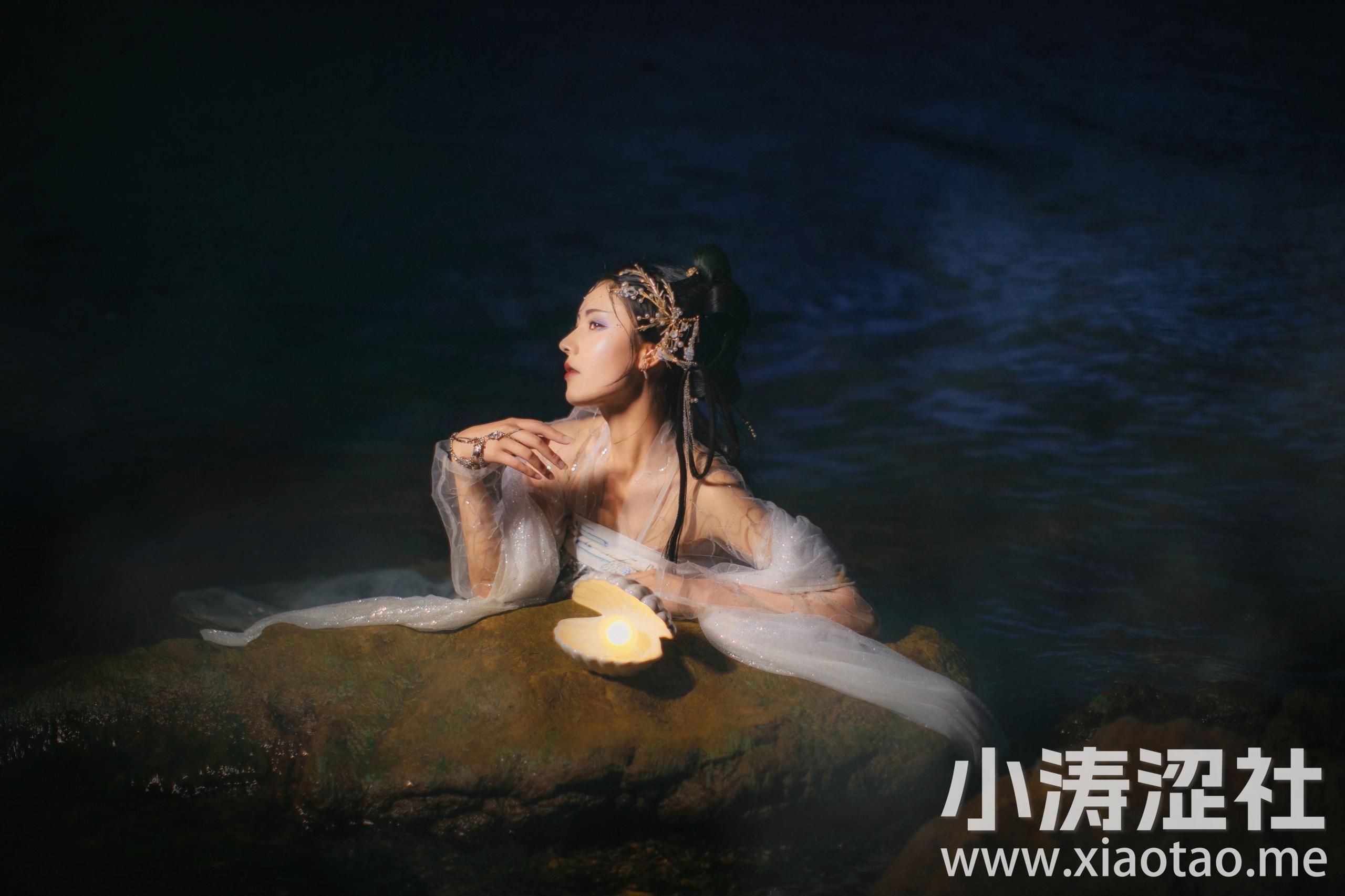 [YiTuYu艺图语] 葵花花花儿《海妖》 好看的4K高清无水印纯欲妹子意境唯美写真完整版图集