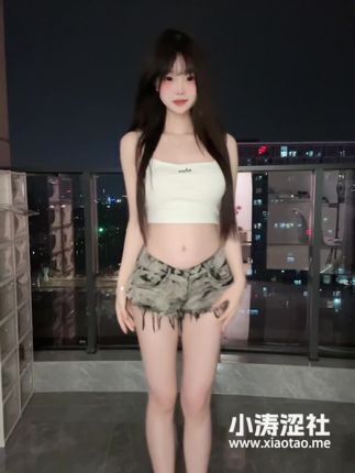 网易CC灰灰娜高颜值大尺度舞蹈赏析，挑战极限的作品合集