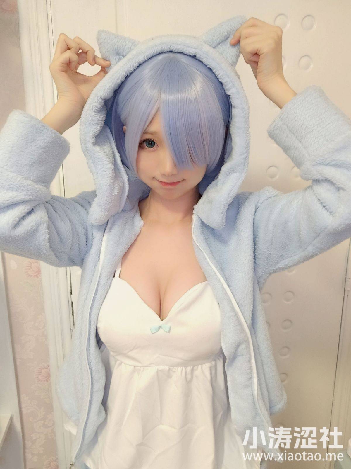 Nagisa魔物喵，风格奔放的东北女孩-1