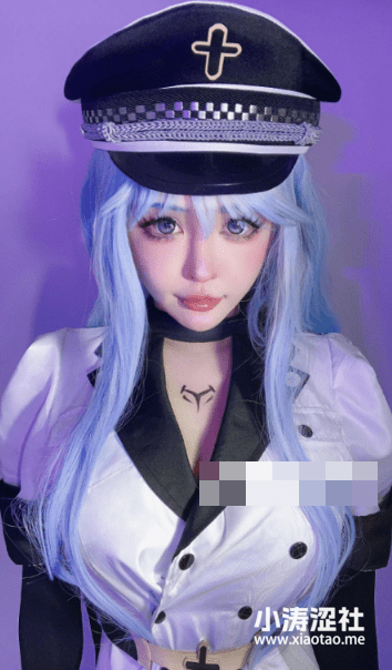 于芷晴mini微密圈展现完美身材比例和迷人曲线-1
