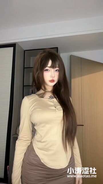CC星也土豪定制热舞，她的千元群舞蹈作品有多特别？